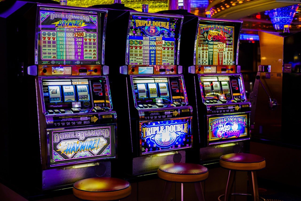 Shio Game selection interface on robopragma slot